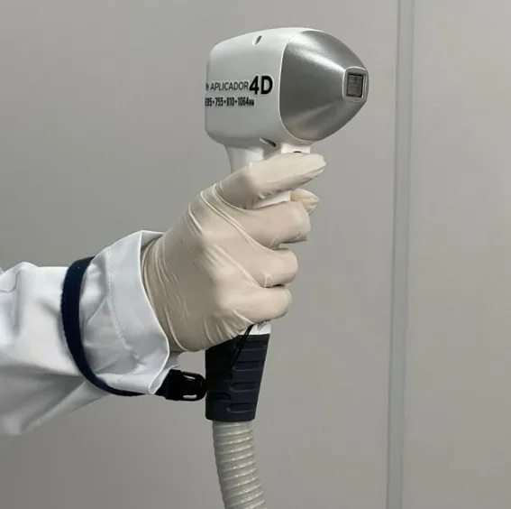 Ponteira do equipamento Hakon 4D usado na Nubelle